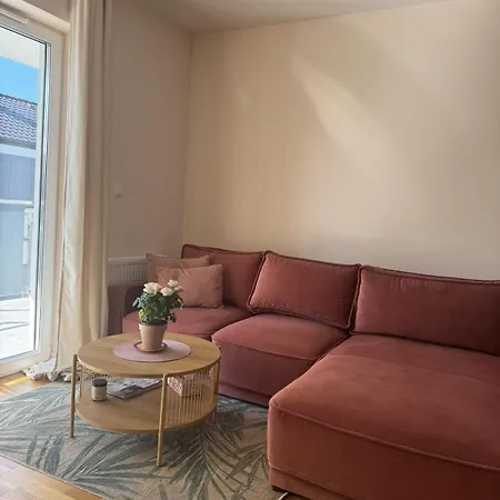 Nowy 2 Pokojowy Przestronny 42m2 Z Balkonem Apartment